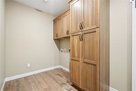 5630 Seminole Valley Trail NE Cedar Rapids IA 52411