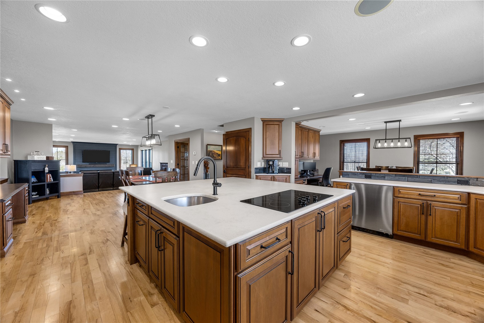 3138 Springville Springville IA 52336