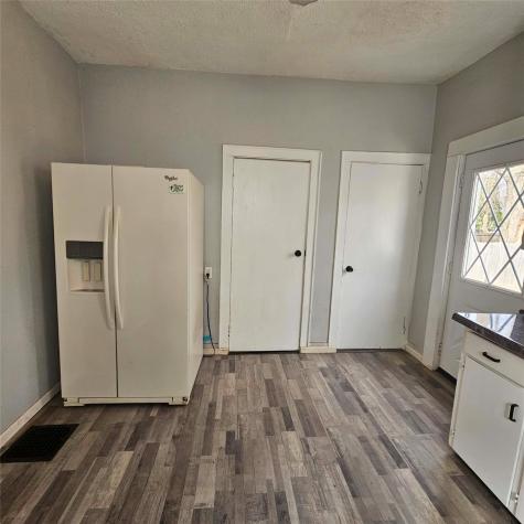 319 NW 2nd Street Oelwein IA 50662