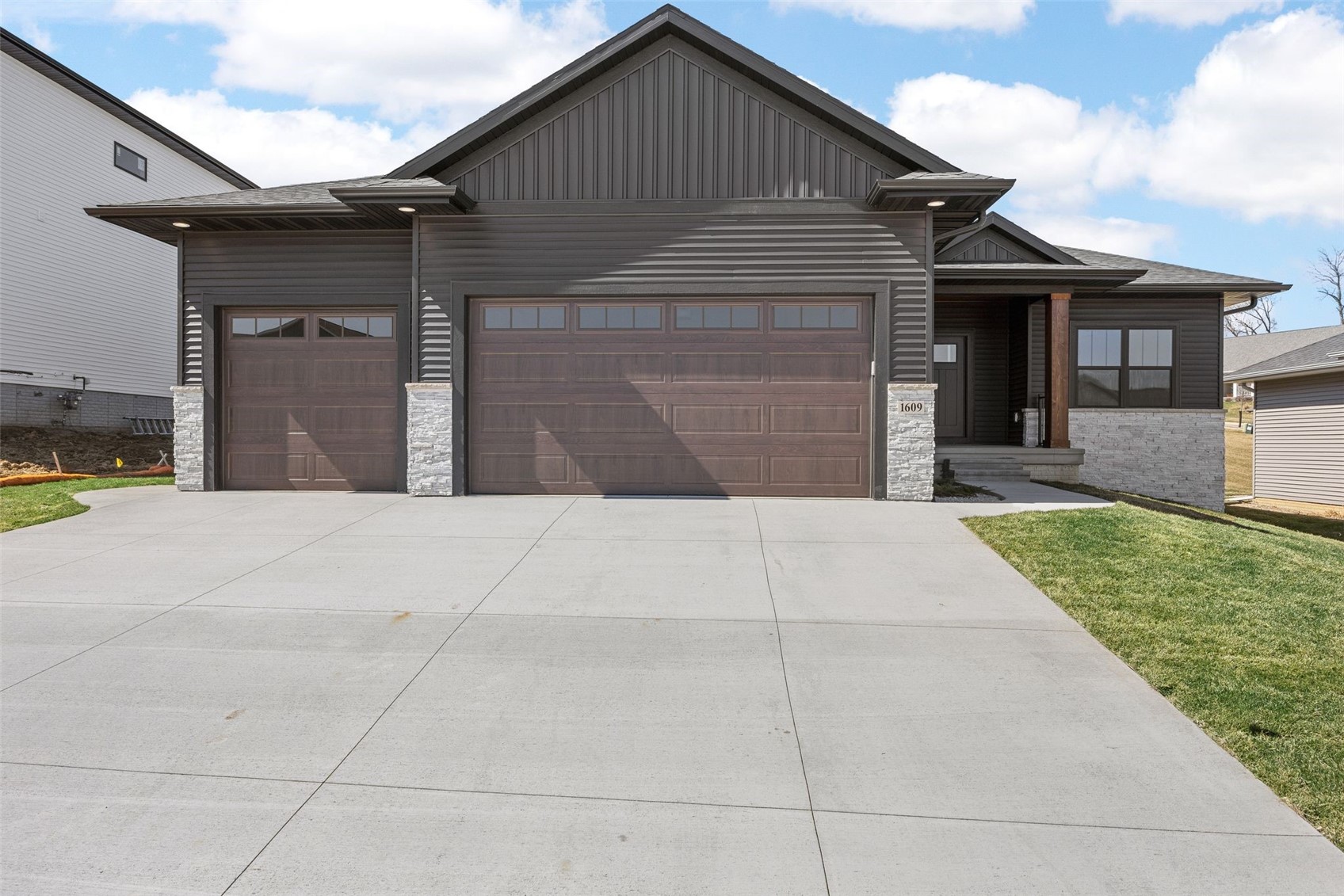 1609 38th Street SE Cedar Rapids IA 52403