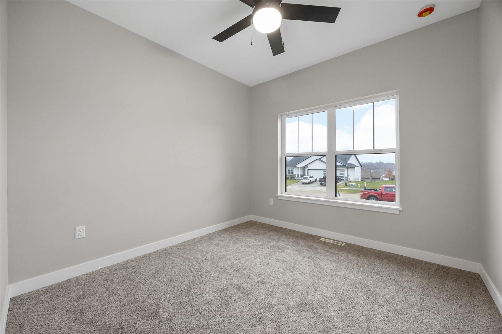 1609 38th Street SE Cedar Rapids IA 52403
