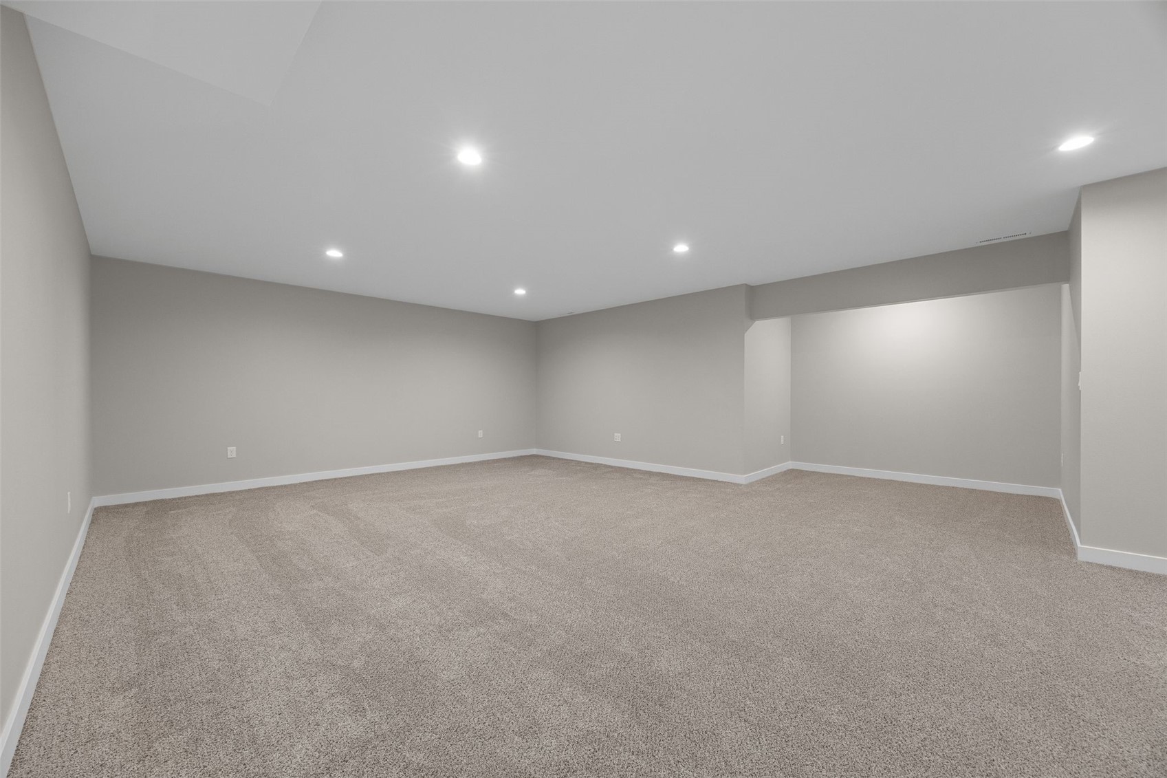 1609 38th Street SE Cedar Rapids IA 52403