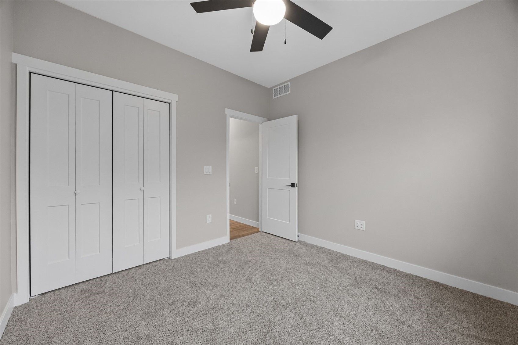 1609 38th Street SE Cedar Rapids IA 52403