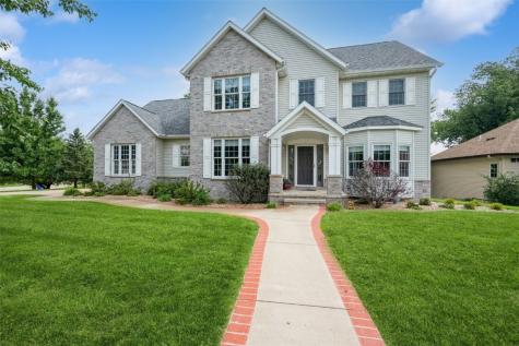 2726 Seneca Court NE Cedar Rapids IA 52402