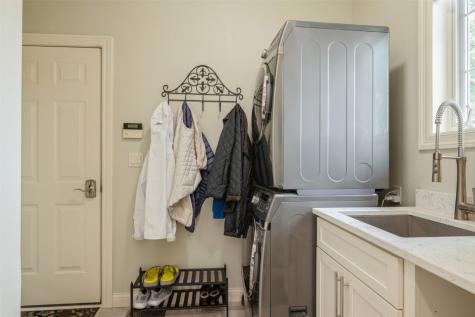 2726 Seneca Court NE Cedar Rapids IA 52402