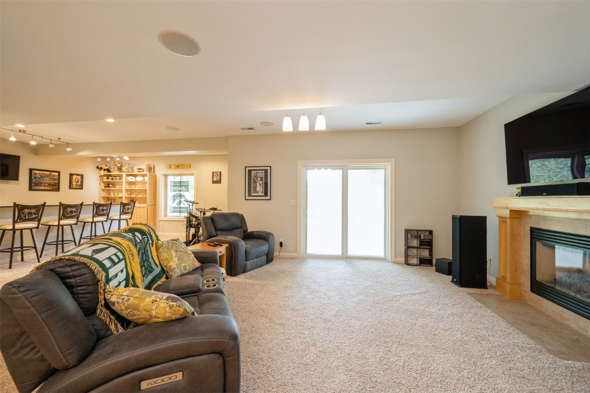 2726 Seneca Court NE Cedar Rapids IA 52402