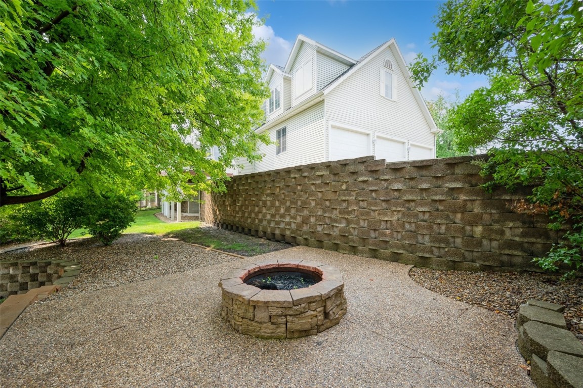 2726 Seneca Court NE Cedar Rapids IA 52402