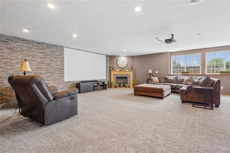 2105 Catherine Court Marion IA 52302