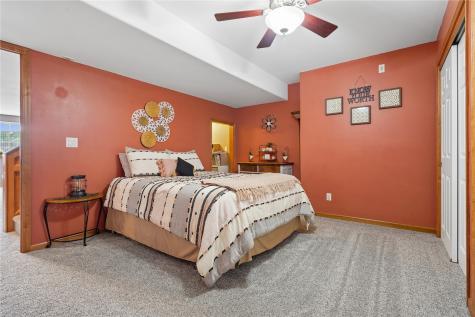 2105 Catherine Court Marion IA 52302