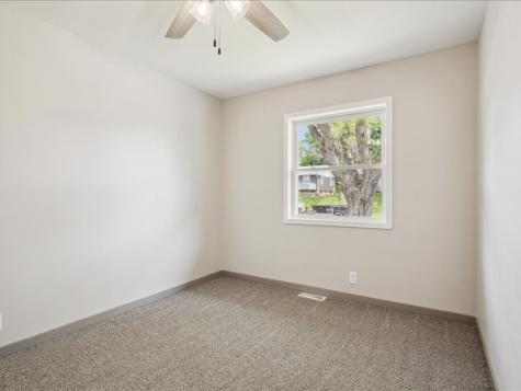1024 18th Street NW Cedar Rapids IA 52405