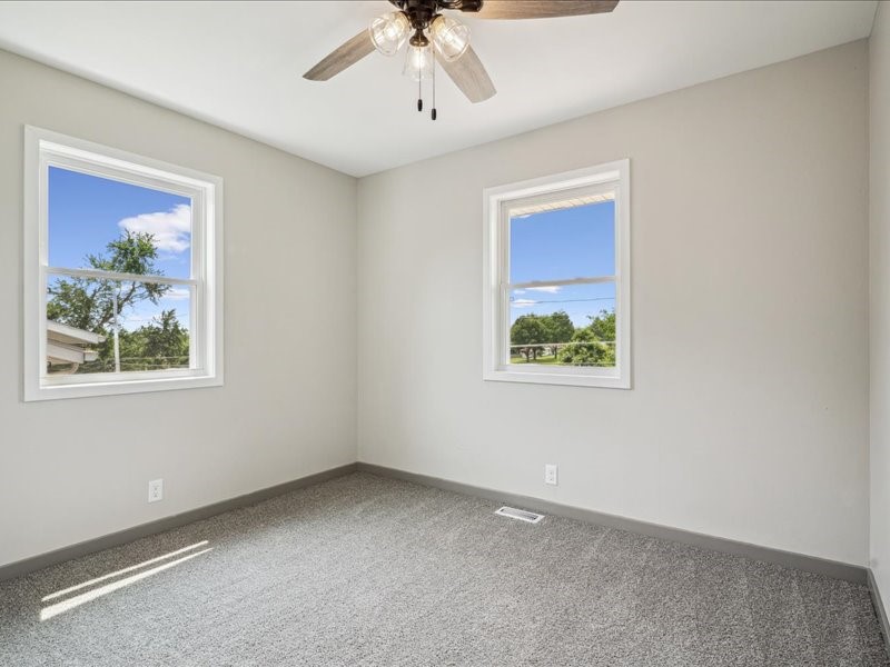 1024 18th Street NW Cedar Rapids IA 52405