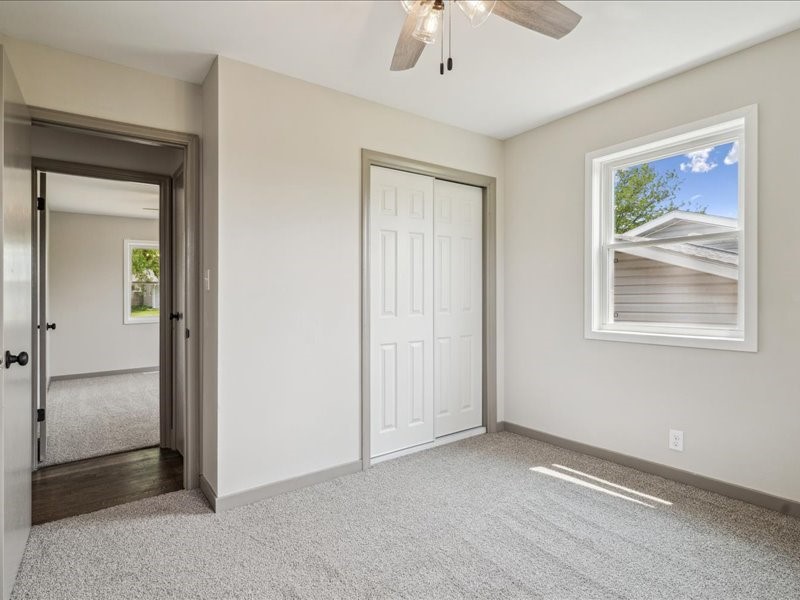1024 18th Street NW Cedar Rapids IA 52405