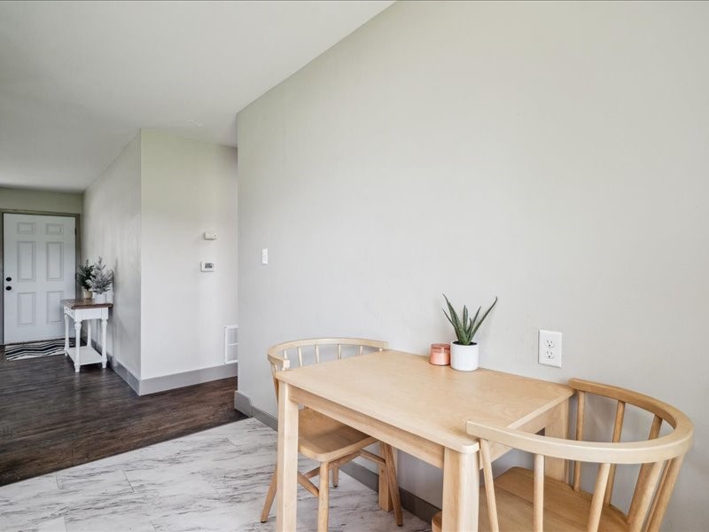 1024 18th Street NW Cedar Rapids IA 52405