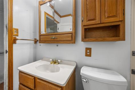 3746 Kencrest Drive NE Cedar Rapids IA 52402