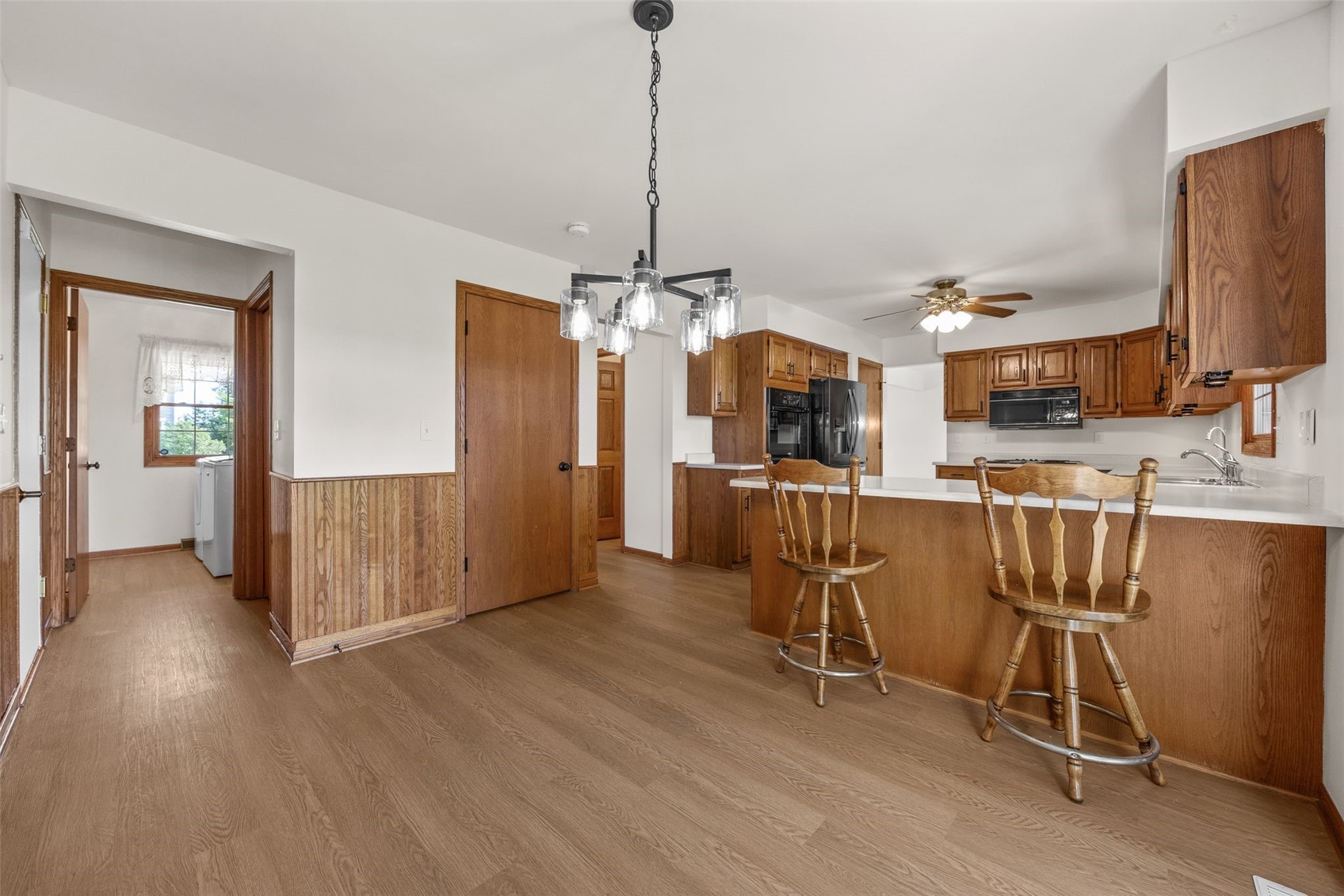 1077 Milstead Drive Hiawatha IA 52233