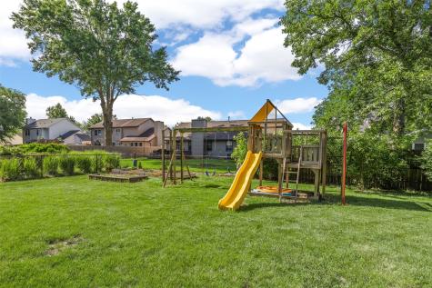 1077 Milstead Drive Hiawatha IA 52233