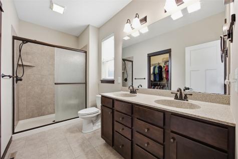 435 Oak Park Circle Marion IA 52302