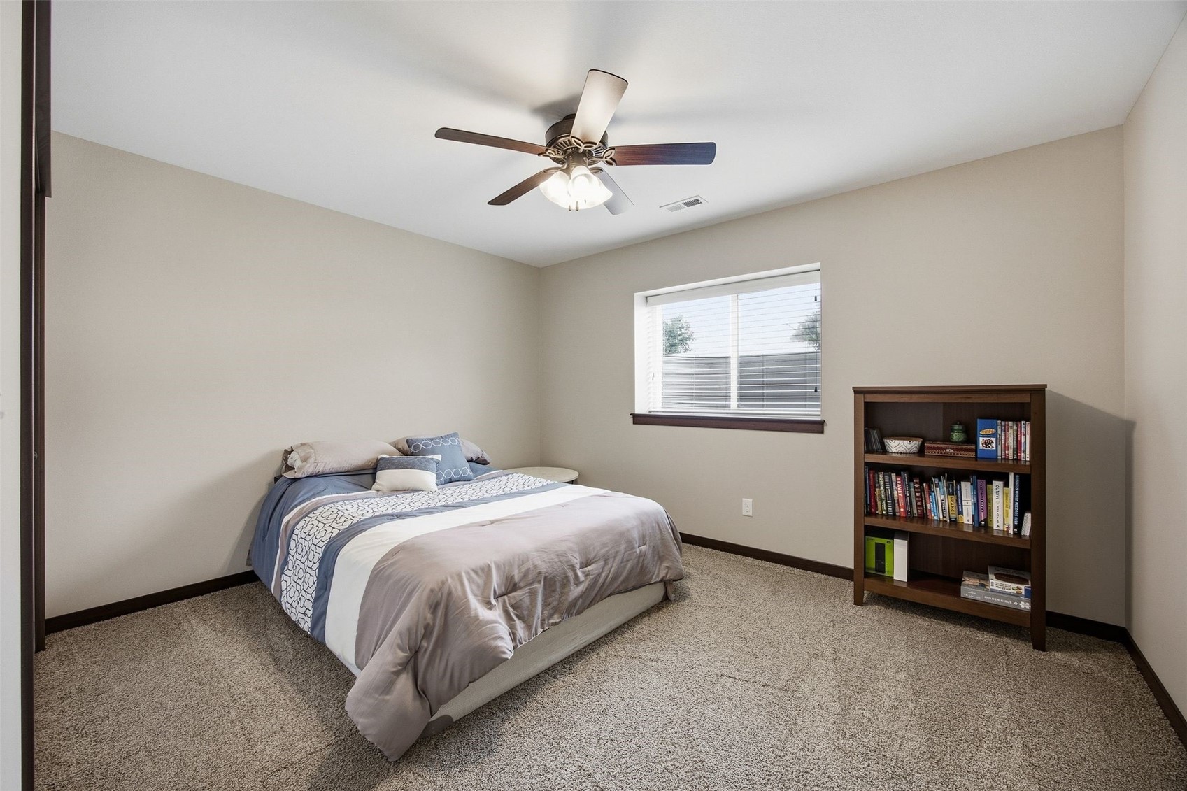 435 Oak Park Circle Marion IA 52302
