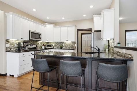 435 Oak Park Circle Marion IA 52302