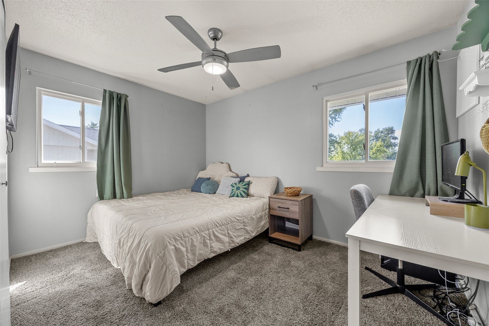 6701 Arbor Lane NE Cedar Rapids IA 52402