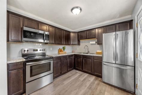 6701 Arbor Lane NE Cedar Rapids IA 52402