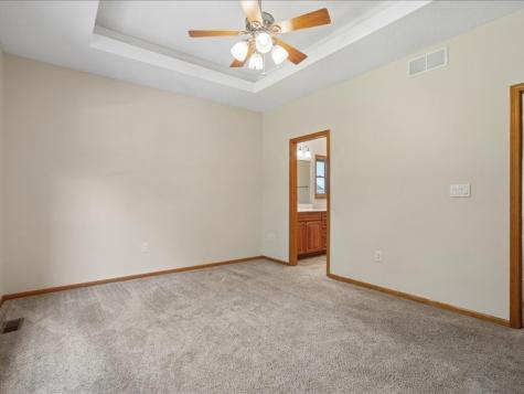 720 Blue Jay Court Tiffin IA 52340