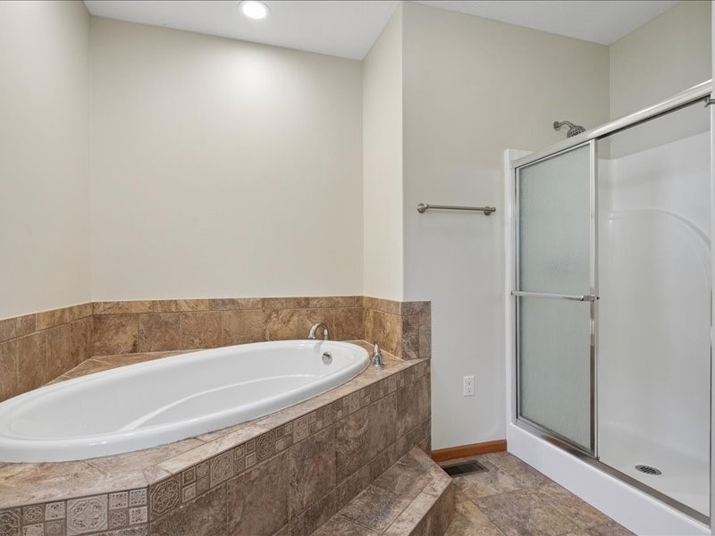 720 Blue Jay Court Tiffin IA 52340