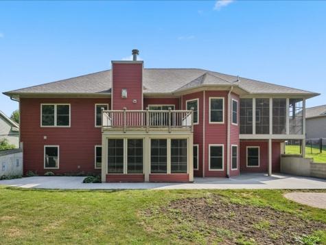 720 Blue Jay Court Tiffin IA 52340