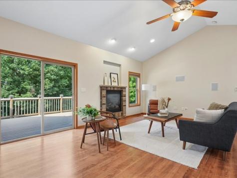 720 Blue Jay Court Tiffin IA 52340