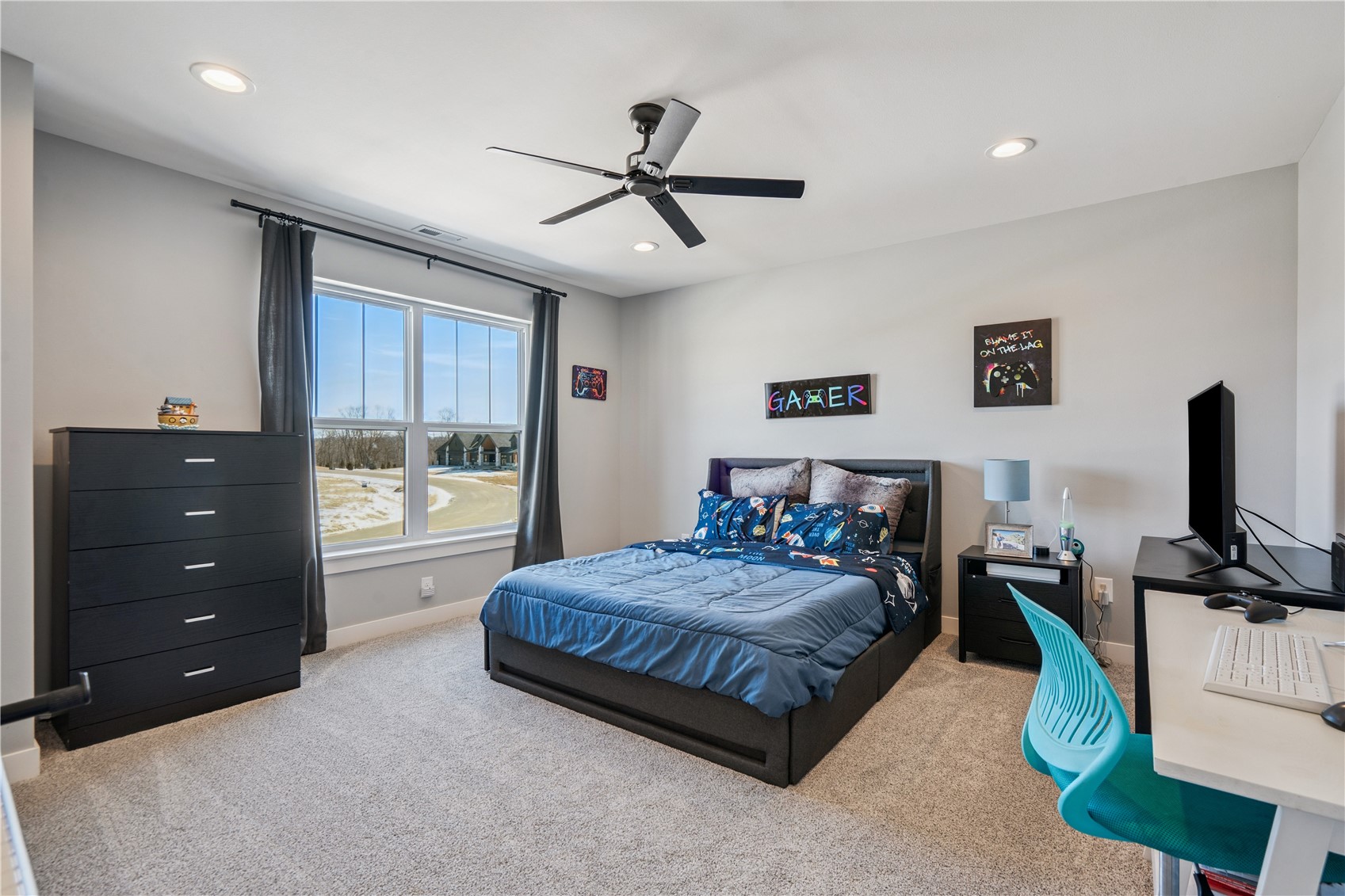 9267 Feather Ridge Pass Cedar Rapids IA 52411