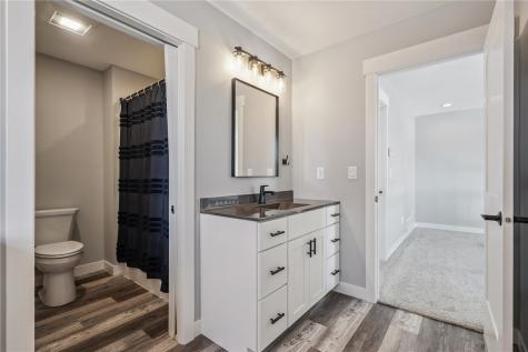 9267 Feather Ridge Pass Cedar Rapids IA 52411