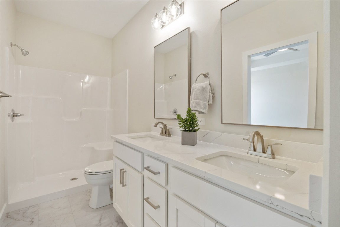 1417 Echo Ridge Lane Marion IA 52302