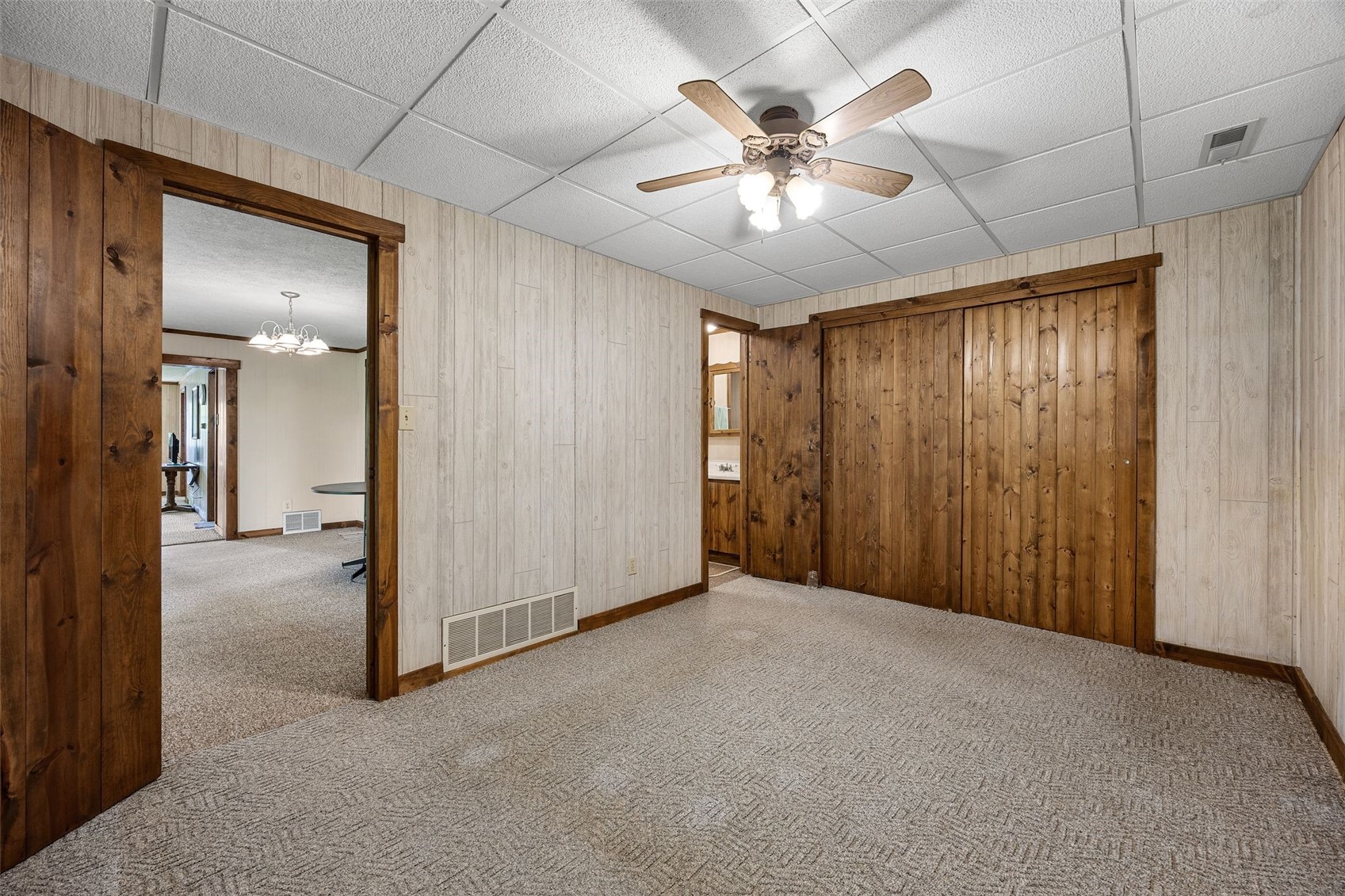 22107 262nd Street Delhi IA 52223