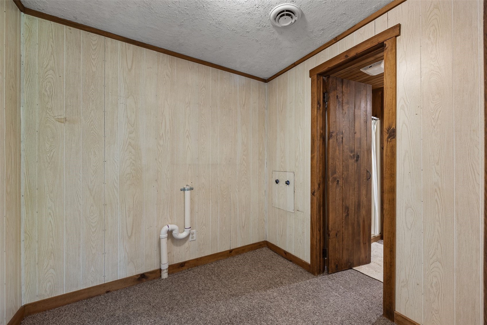 22107 262nd Street Delhi IA 52223