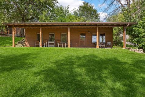 22107 262nd Street Delhi IA 52223