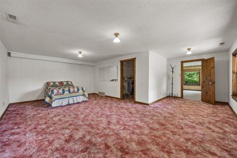 22107 262nd Street Delhi IA 52223