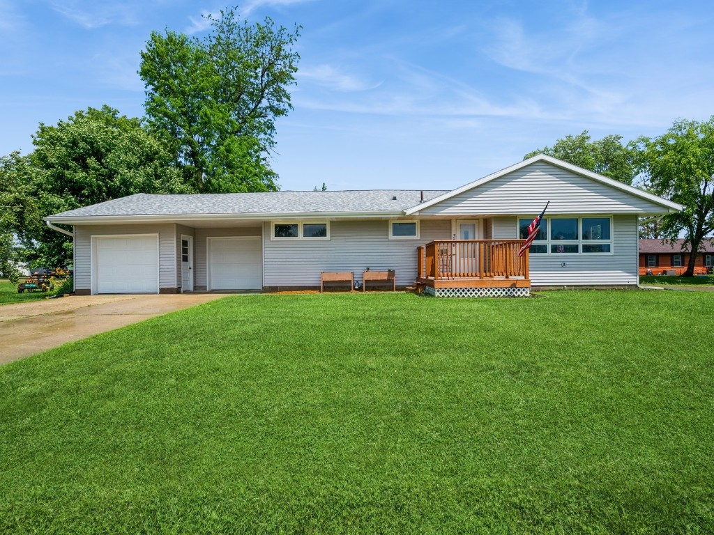 306 E Washington Street Norway IA 52318