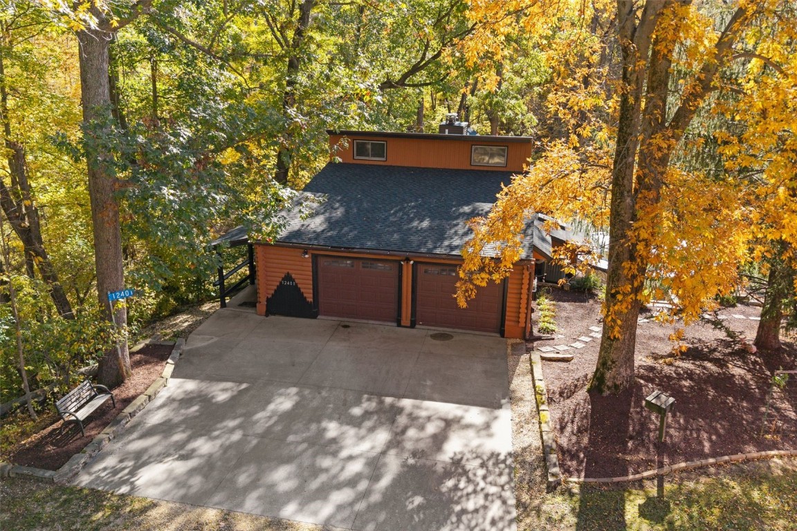 12401 229th Avenue Anamosa IA 52205