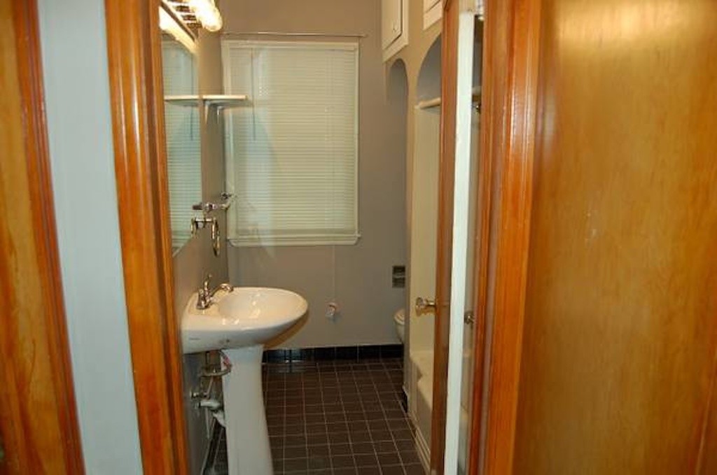 121 S Governor Street Iowa City IA 52240