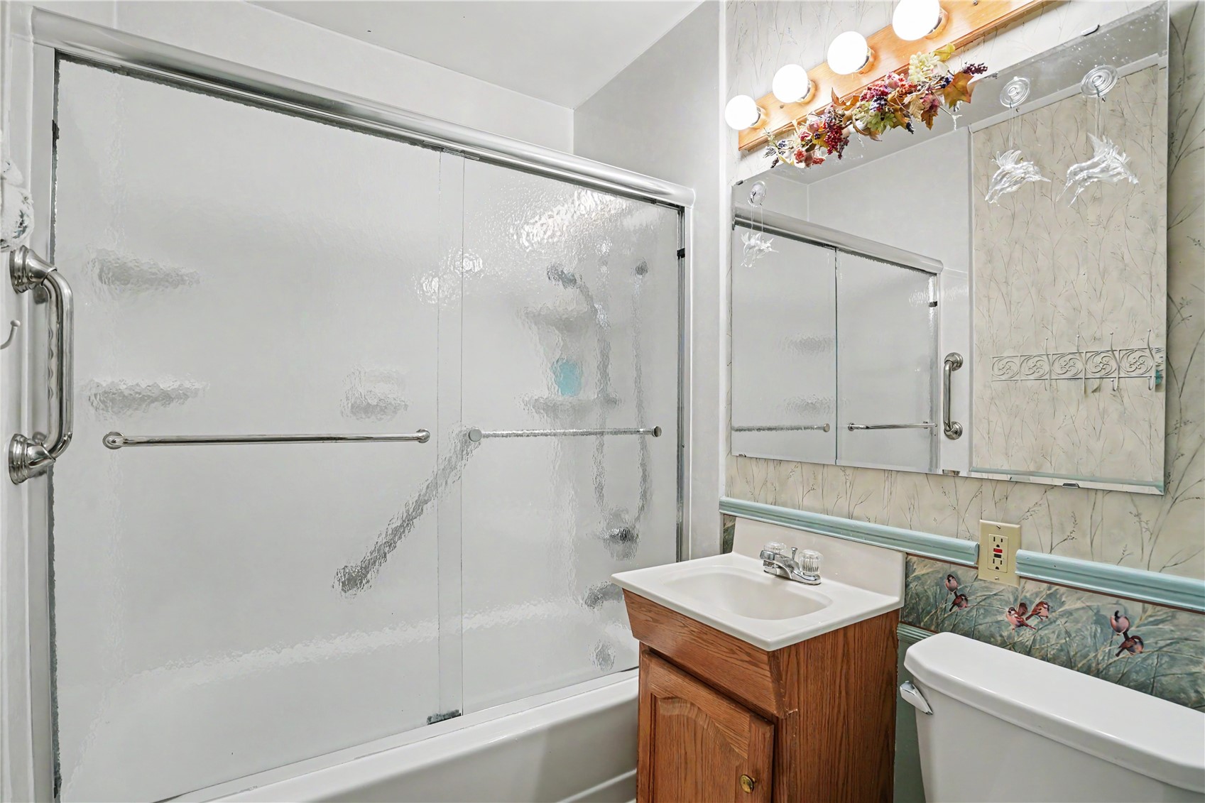 1052 Clifton Street NE Cedar Rapids IA 52402