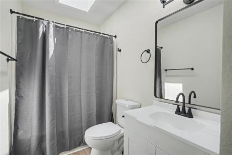 3305 Dunham Drive SW Cedar Rapids IA 52404