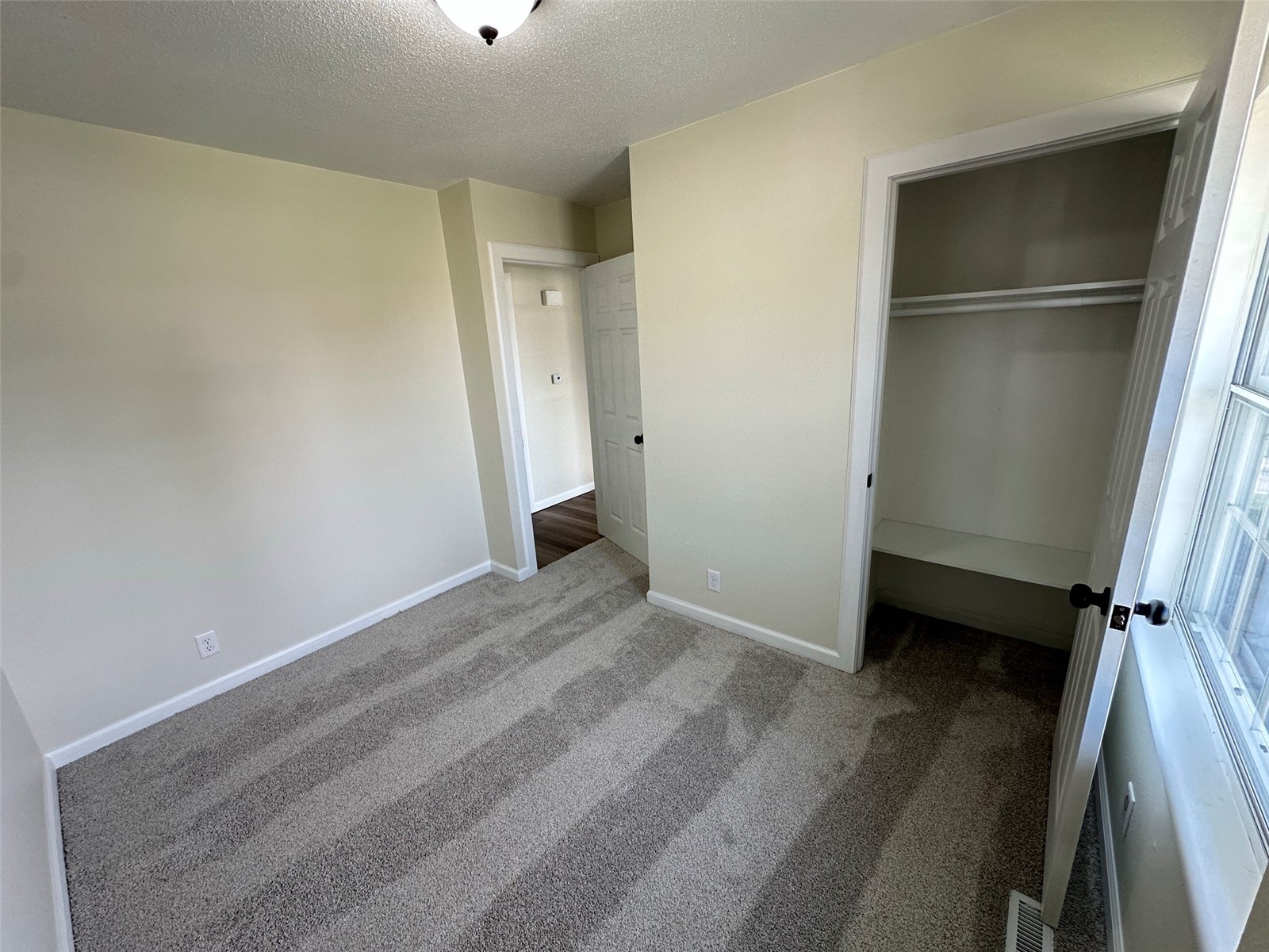 3305 Dunham Drive SW Cedar Rapids IA 52404