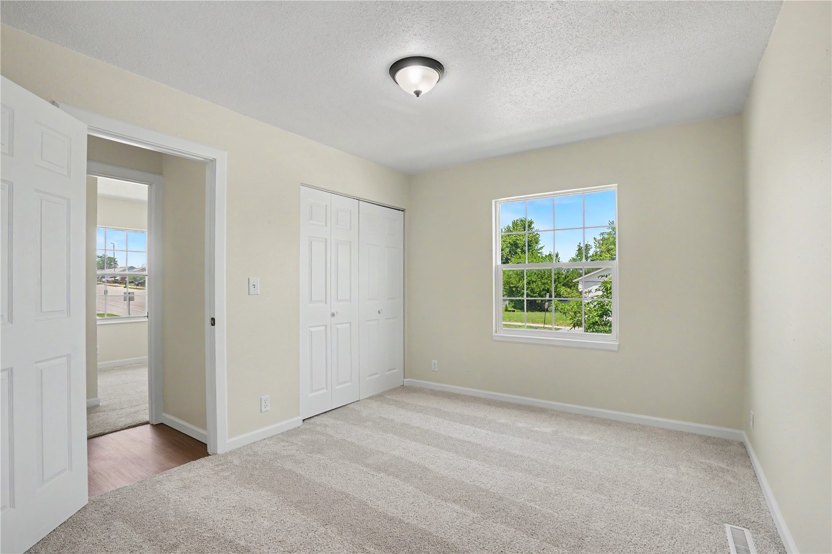 3305 Dunham Drive SW Cedar Rapids IA 52404