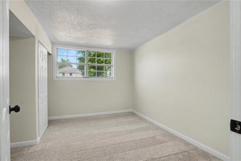 3305 Dunham Drive SW Cedar Rapids IA 52404