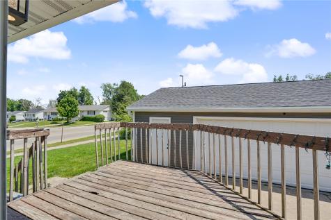 3305 Dunham Drive SW Cedar Rapids IA 52404
