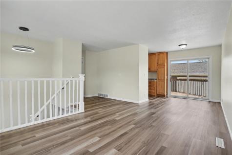 3305 Dunham Drive SW Cedar Rapids IA 52404