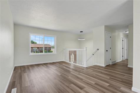 3305 Dunham Drive SW Cedar Rapids IA 52404