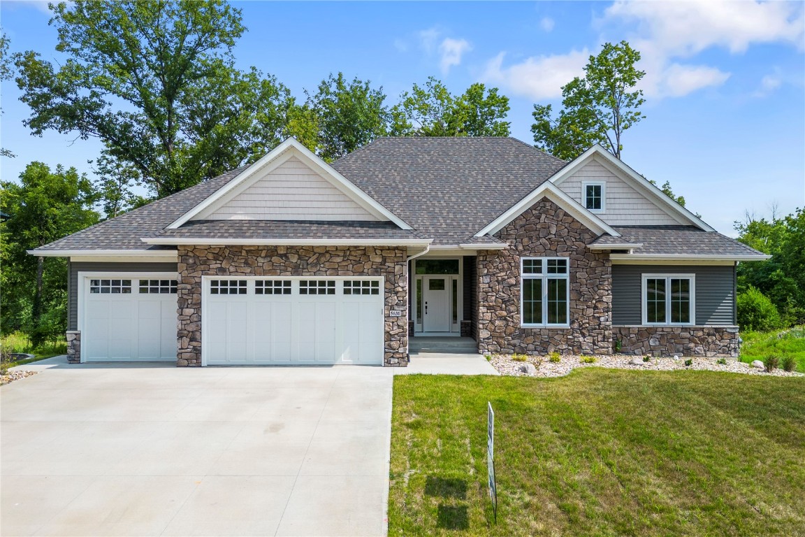 5631 Seminole Valley Trail NE Cedar Rapids IA 52411