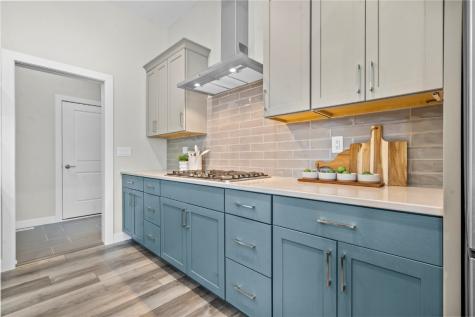 5631 Seminole Valley Trail NE Cedar Rapids IA 52411