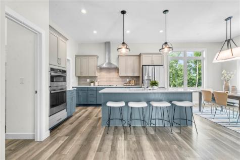 5631 Seminole Valley Trail NE Cedar Rapids IA 52411